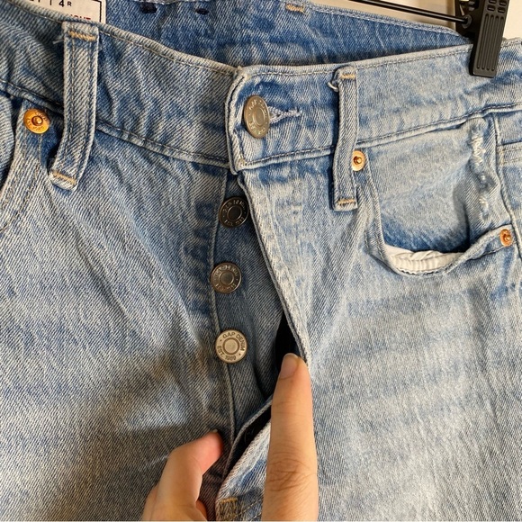 Gap Cheeky Straight High Rise Distressed Light Wash Denim Blue Jeans Size 27 4R - Picture 4 of 7